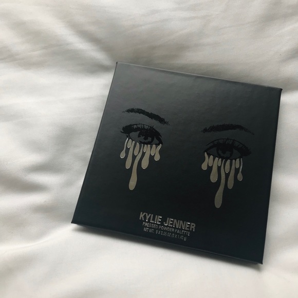 Kylie Cosmetics Other - *24 HR SALE* Kyshadow - The Burgundy Palette NWT